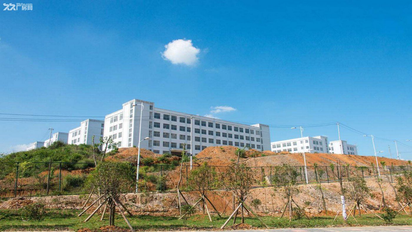 东莞市清溪镇1200平米五楼厂房出租 (专租电池厂商)