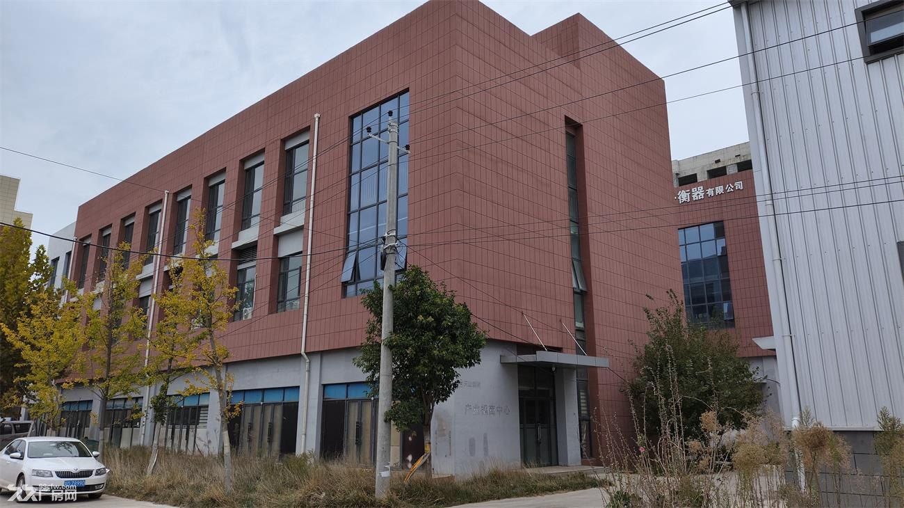 出租工业园区厂房400平800平个人房源位置优越价格面议临近机场高速路口