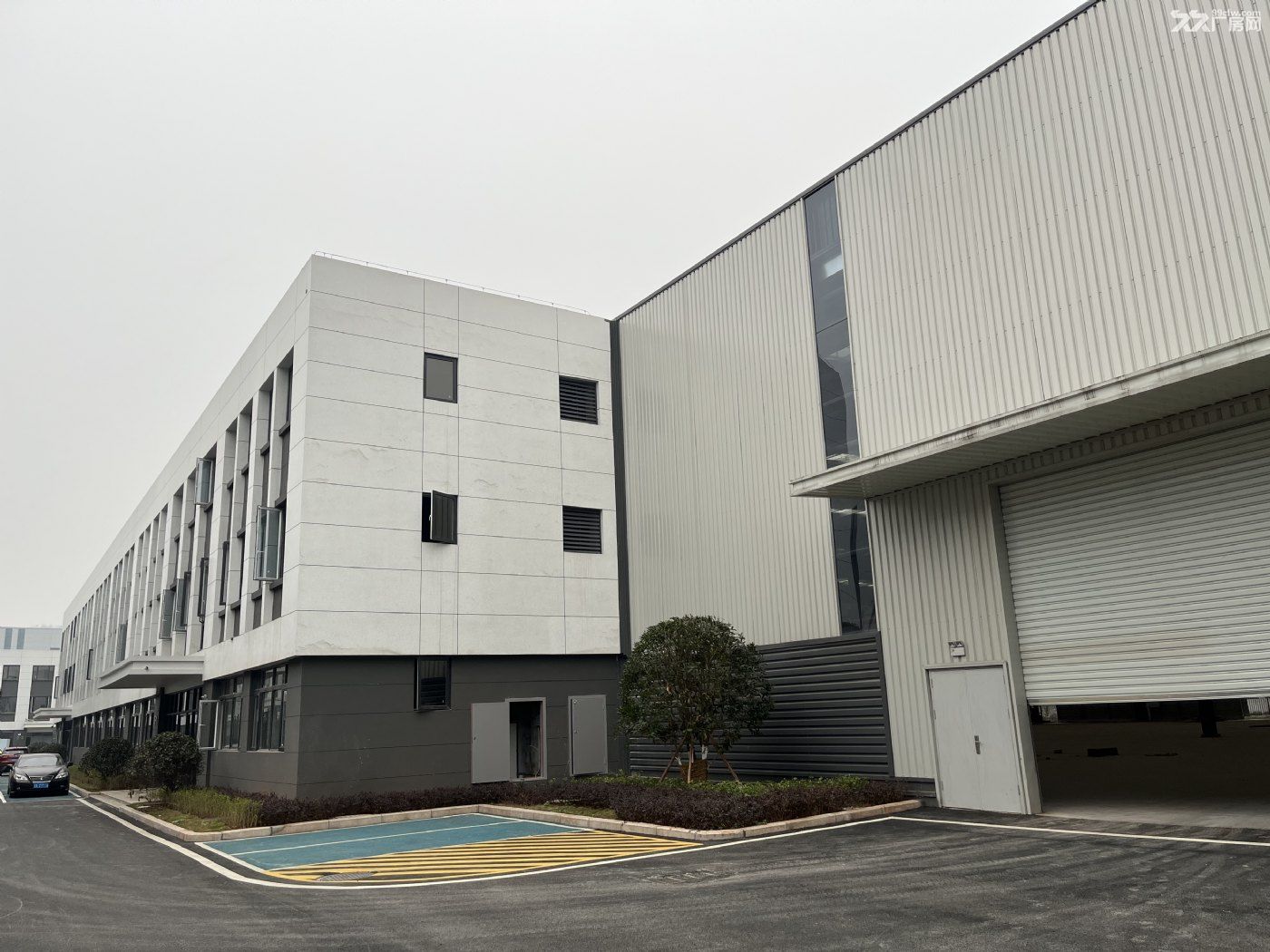 重庆主城12米层高单层钢构厂房现房租售,动力电充足,位置优越,交通便利,招工方便 - 6