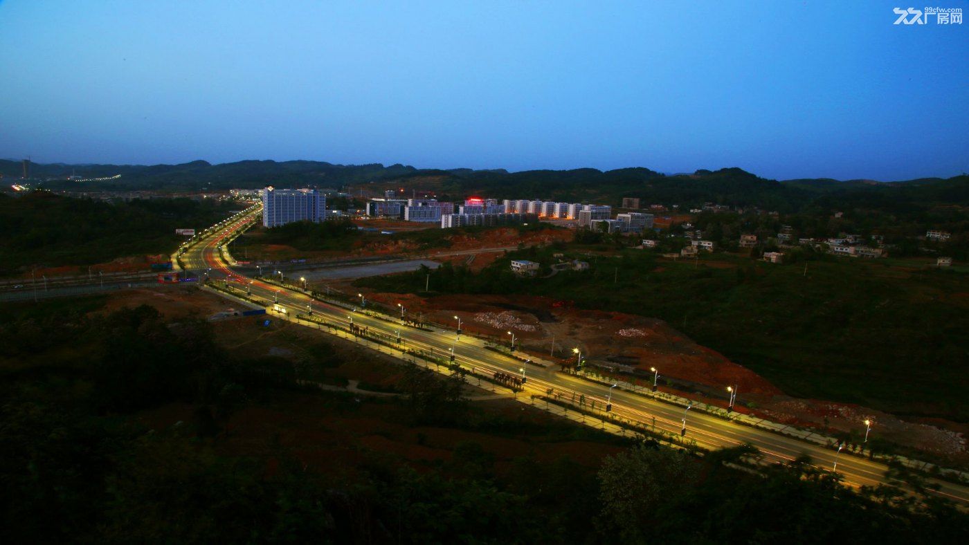 东莞市凤岗镇３６００平方米标准独院厂房出租 (原业主) - 2