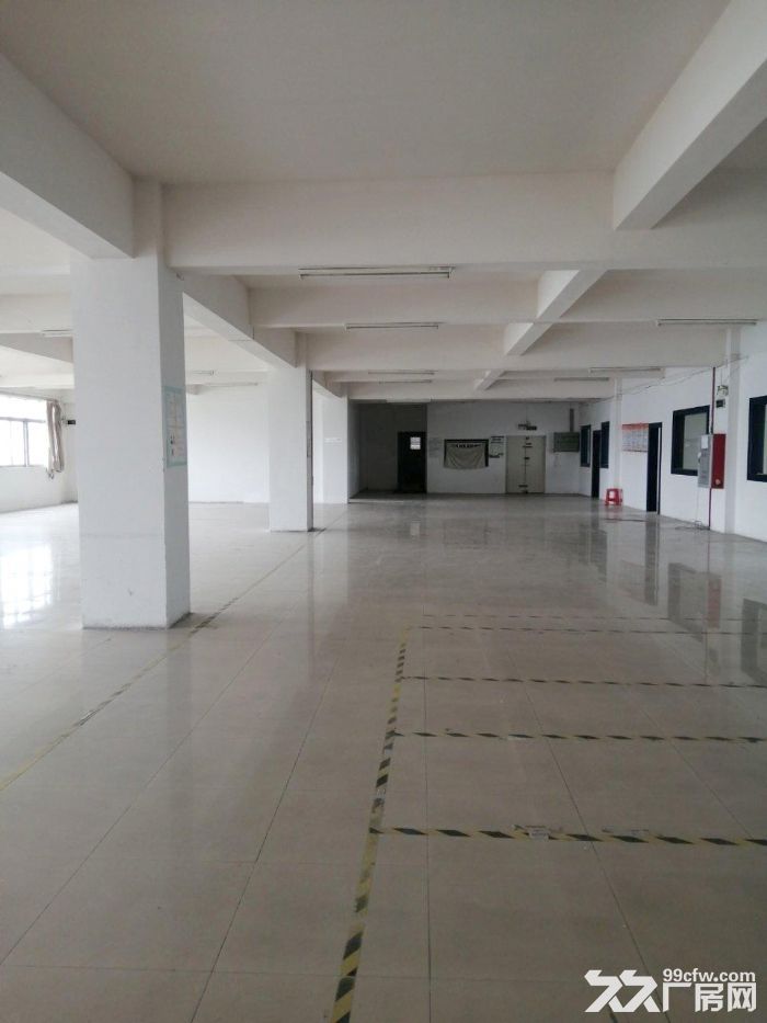 番禺钟村工业园，独院标准厂房1300方整层出租，配套完善，大车可进 - 4