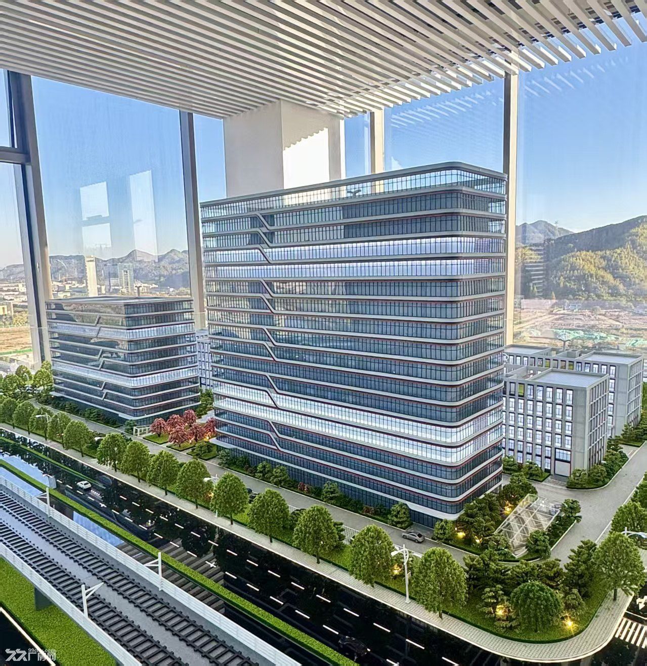 出售杭州独栋厂房50年产权可分割首付20% - 4