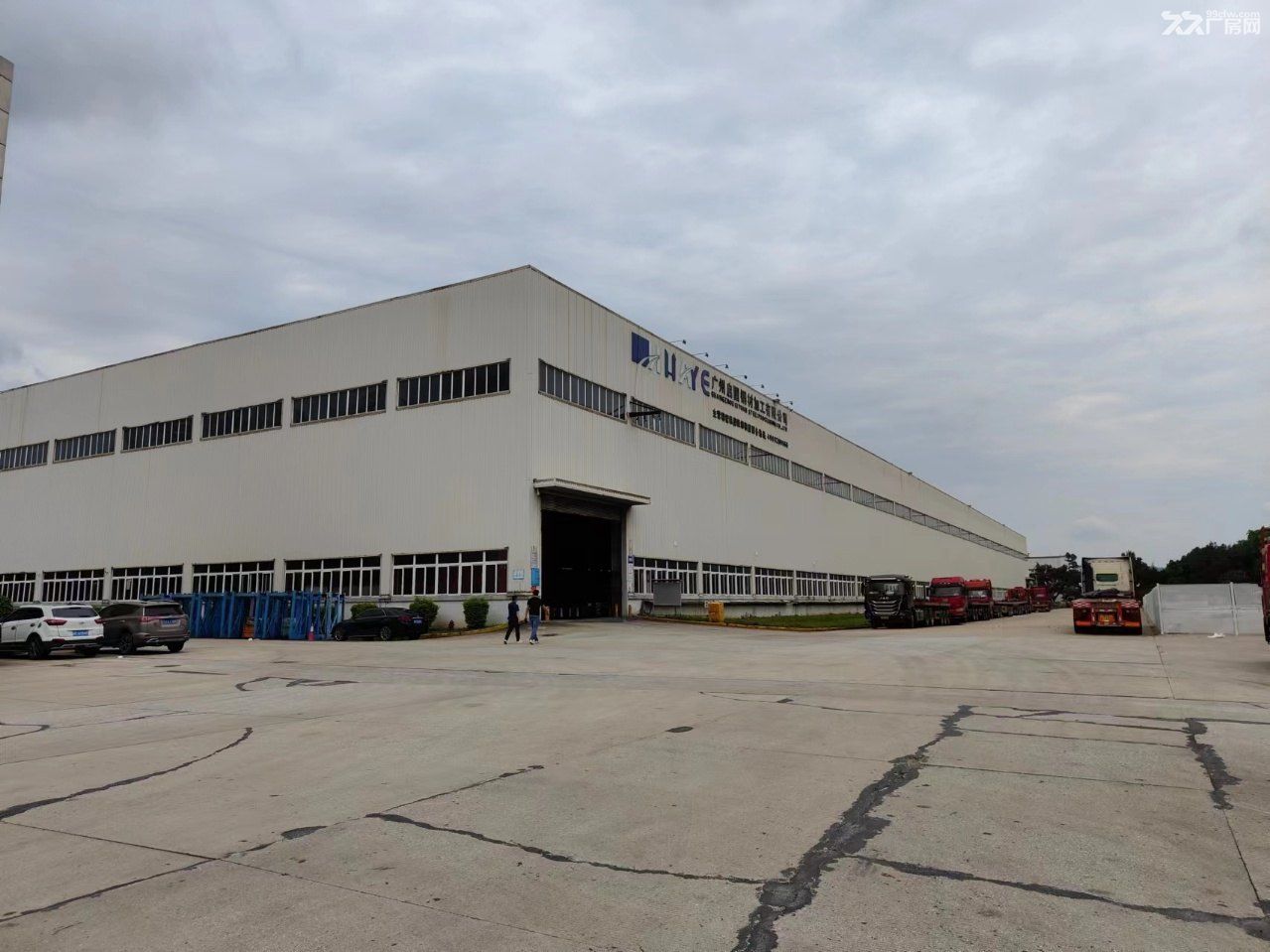 16～32吨行吊钢构，18000m²，可分租