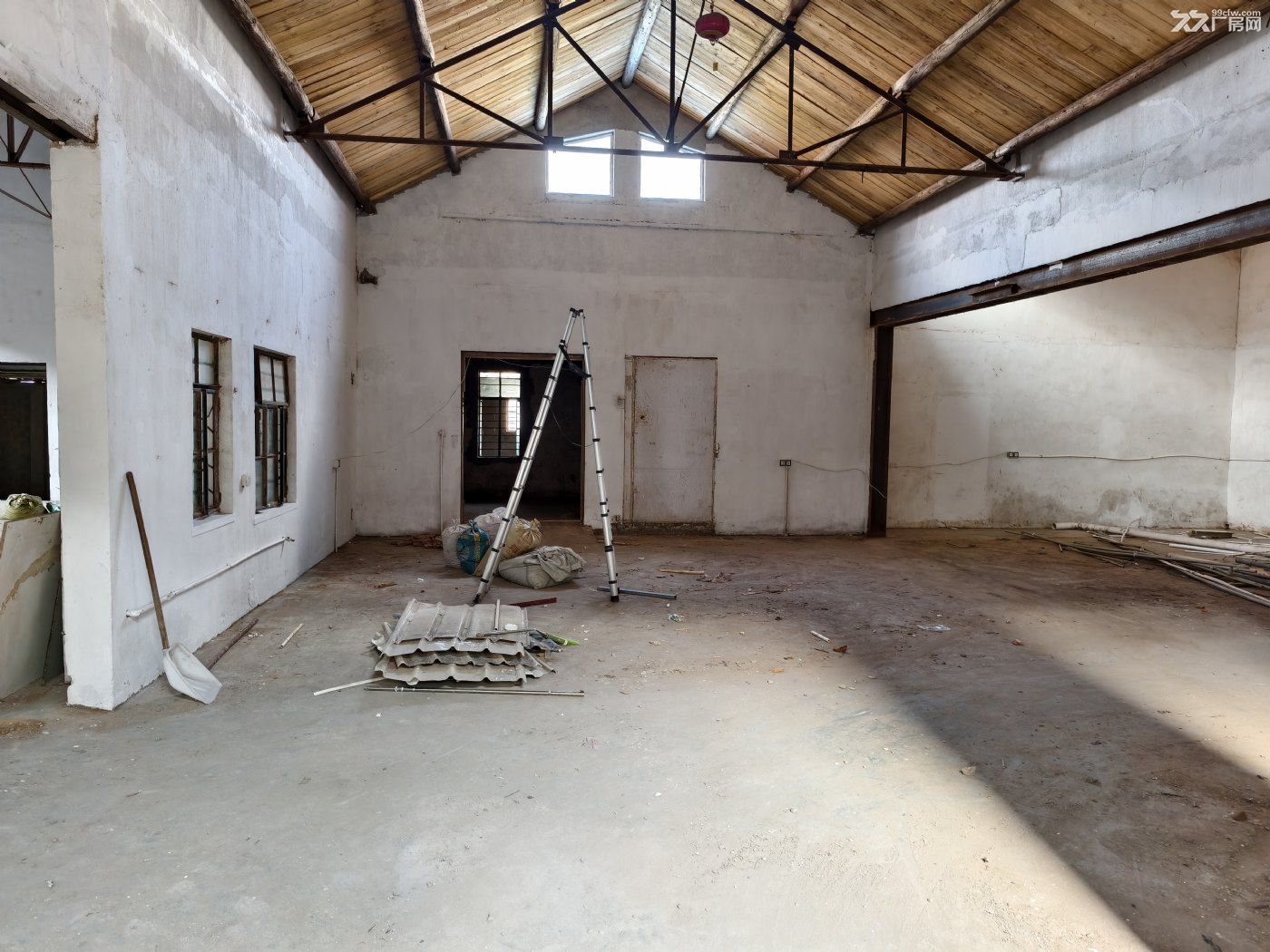 奉贤四团独门独院厂房出租有住房板式家具橱柜五金机械仓库旧衣服分拣行业 - 3