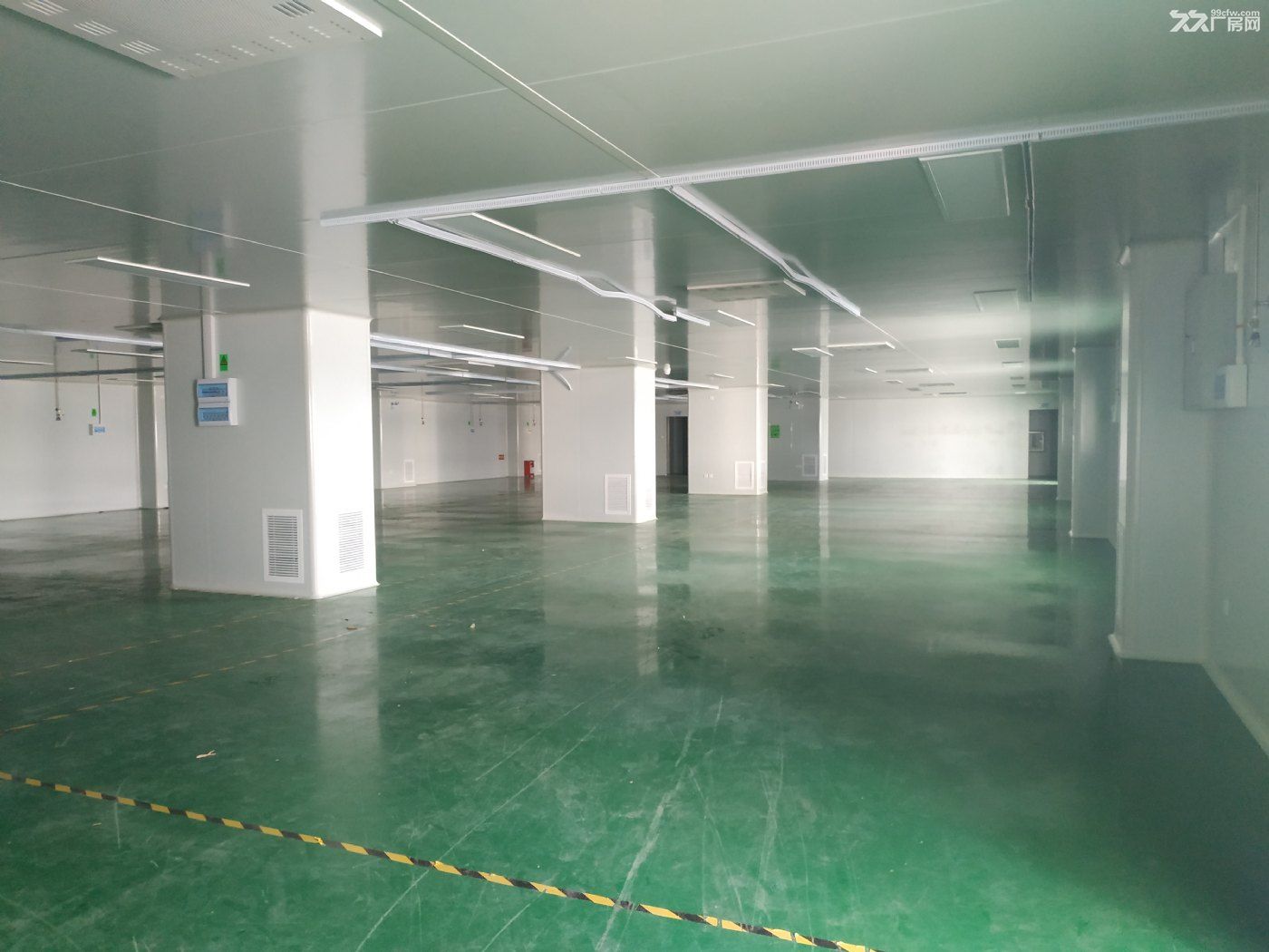 西丽大学城地铁口现成850平摄影文化传媒场地直租 - 2