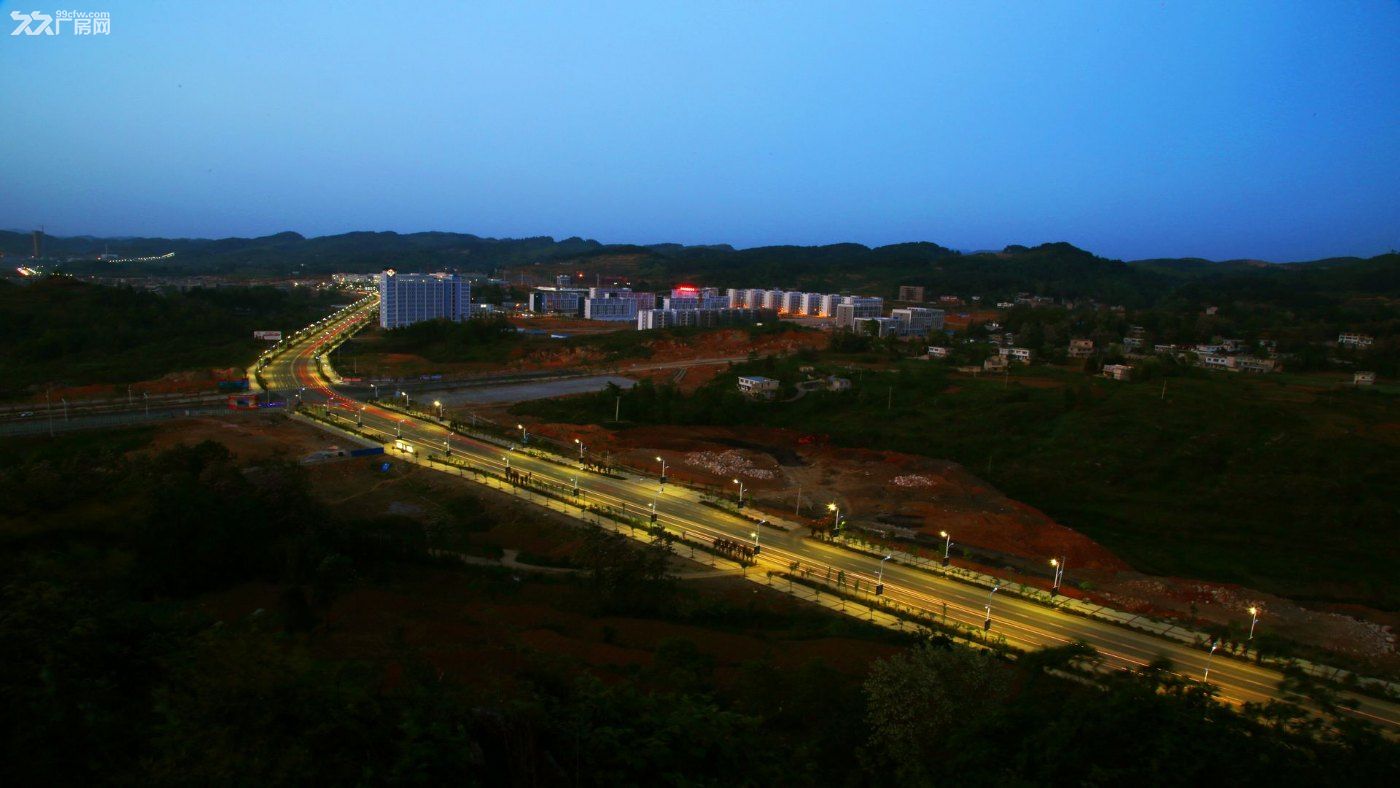 东莞市凤岗镇６０００平方米钢架厂房出租 - 3