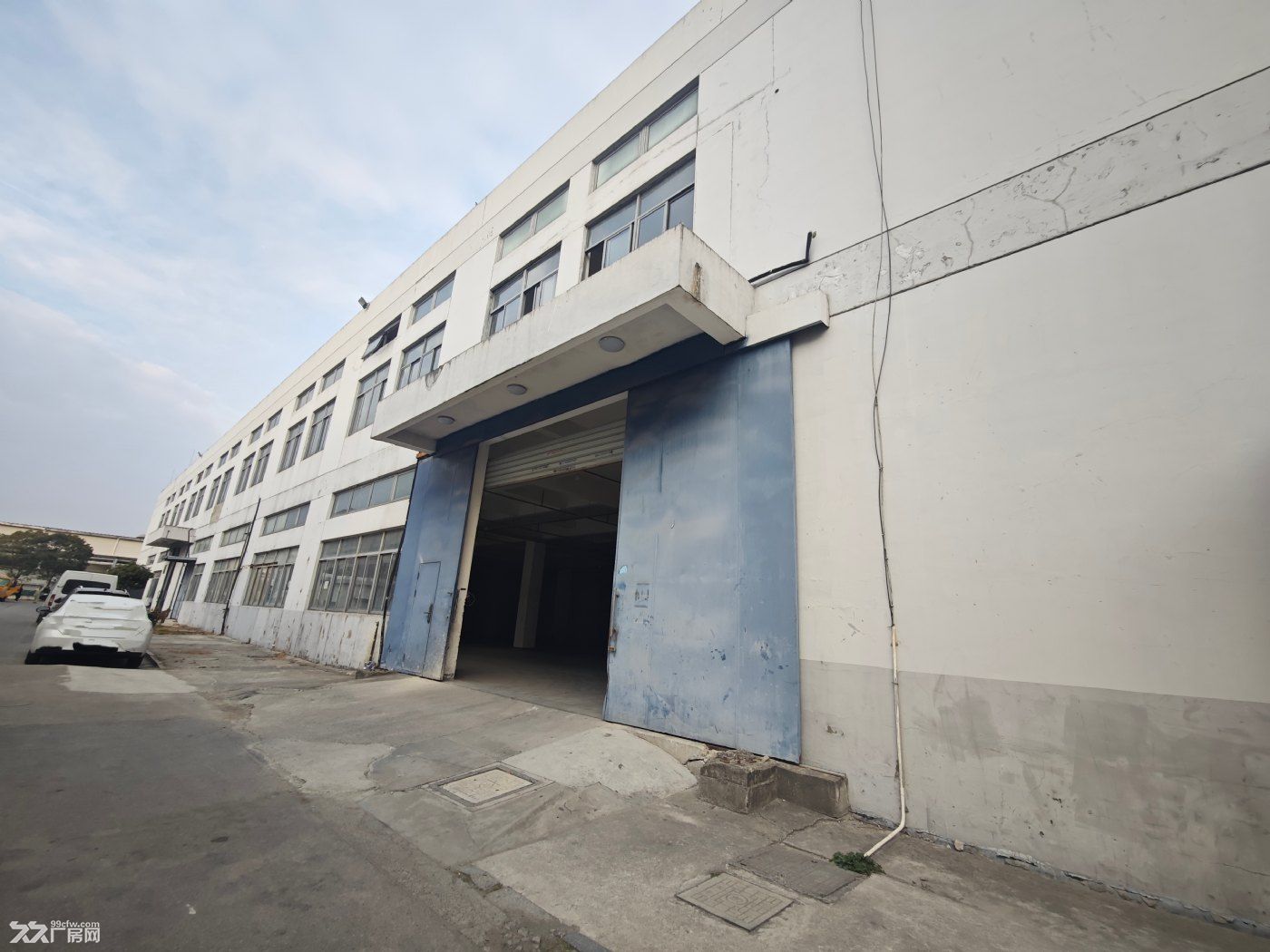 惠南南芦公路1000平标准厂房出租