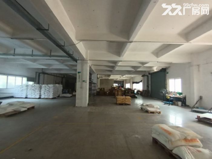 龙岗横岗新出一楼厂房2000平,可分租,空地大,停车位充足 - 2