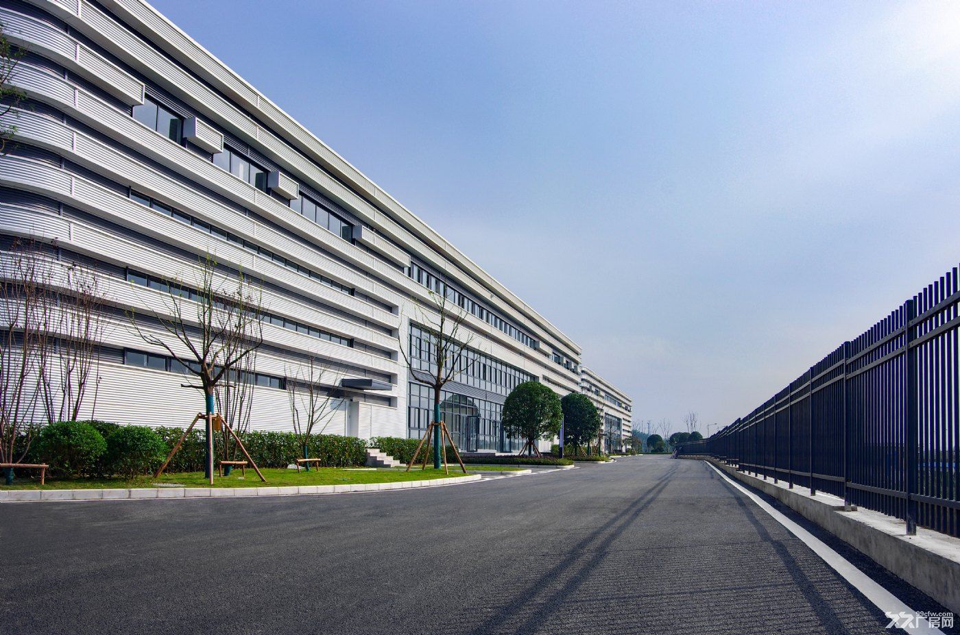 大学城单层钢构,公交+轻轨,现房1400㎡起租 - 4