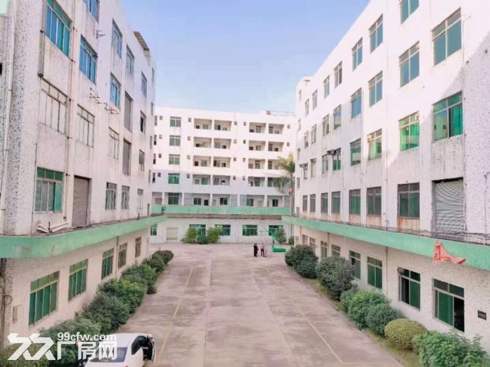 番禺大石地铁站旁 大型工业园区1−5层厂房7800方,可分租,有红本