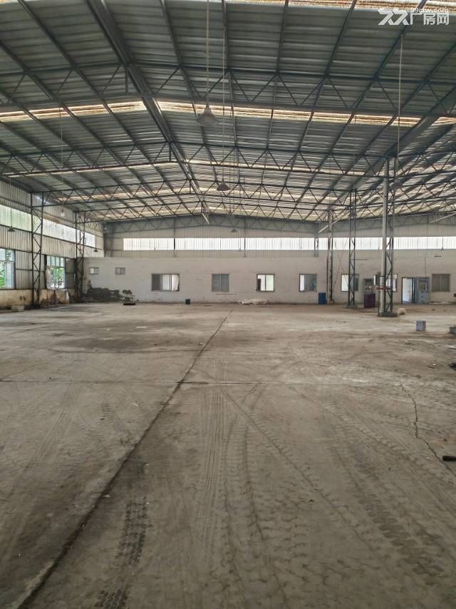 部分厂房出租3300㎡ - 3