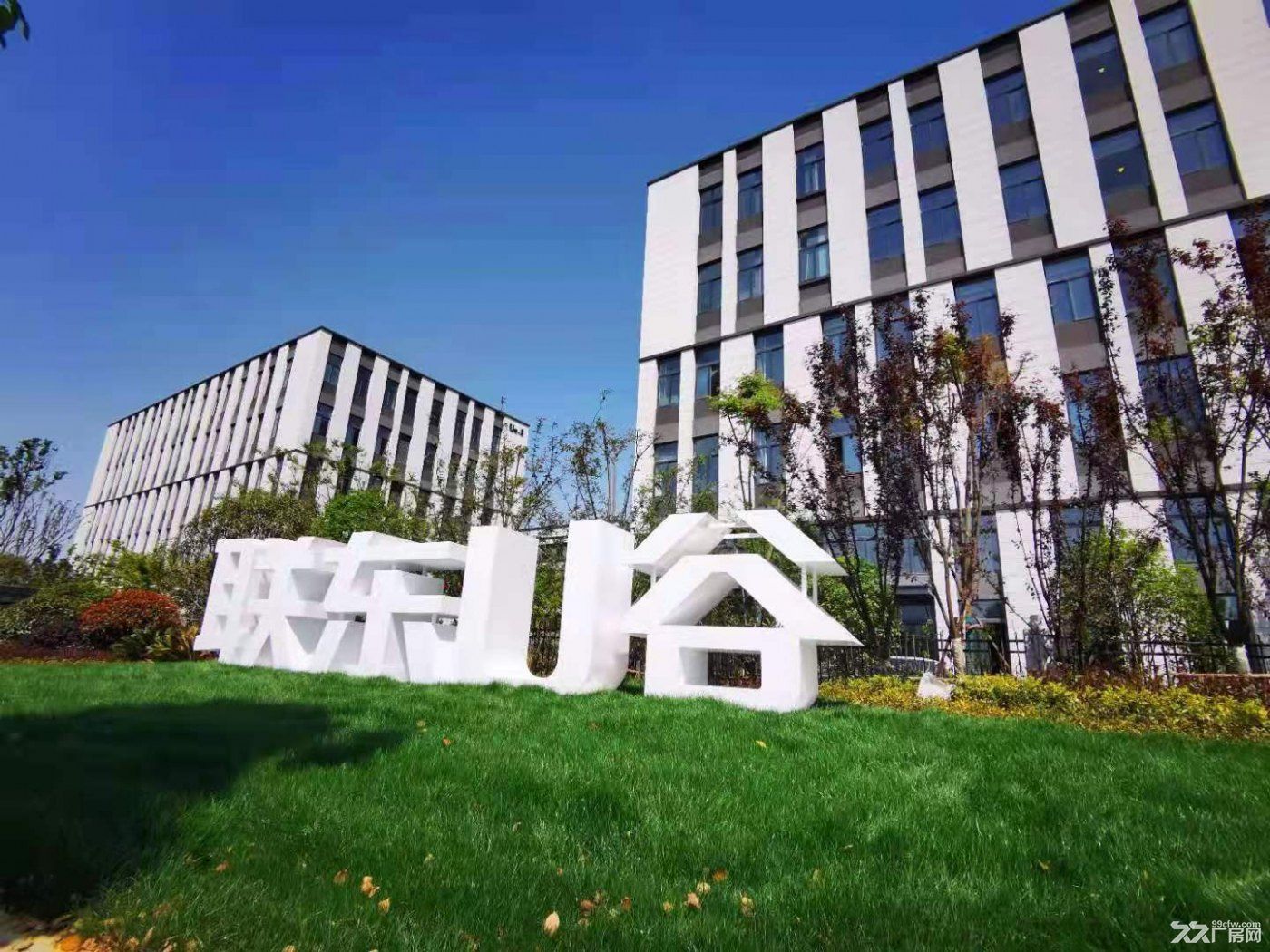 国有50年产权,600-3000平,核心地段,交通便利,可按揭 - 6