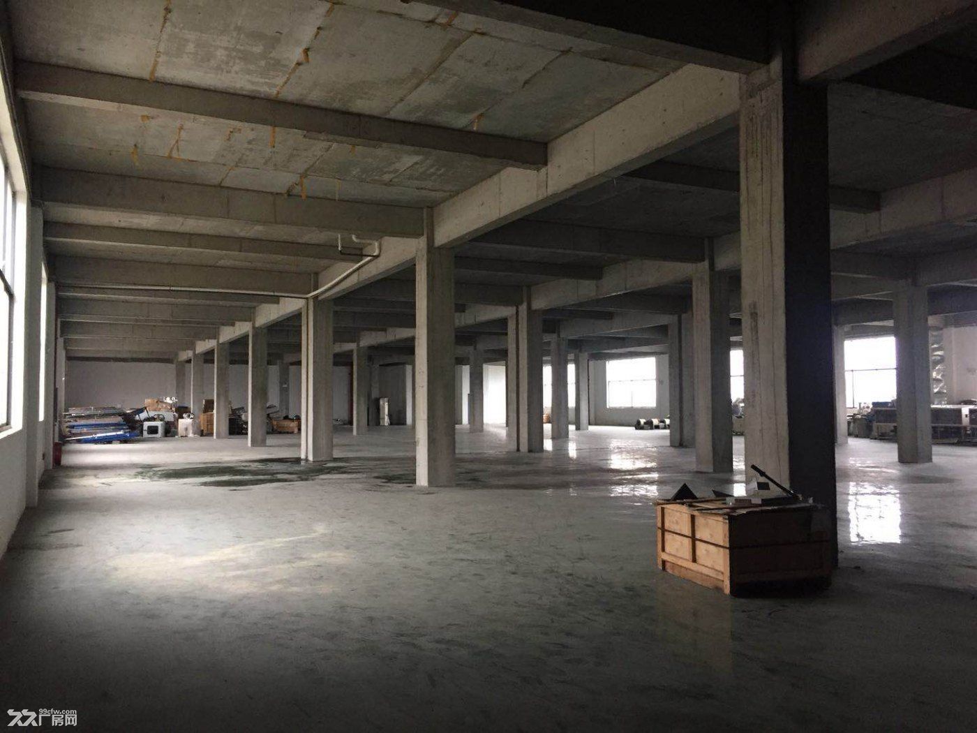 低价出租城陵矶新港区自建厂房
