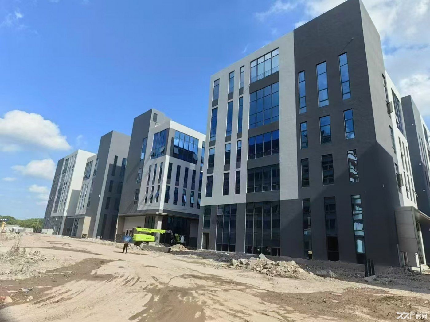龙泉驿区万洋科技城/独立产权/价格最低 - 2