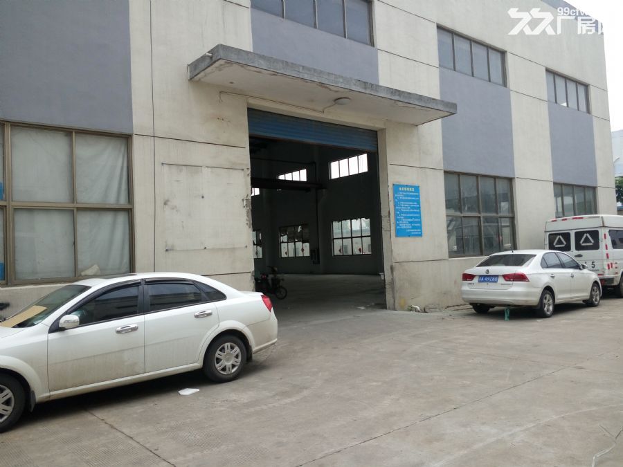 江宁开发区1楼1100平方米,高10米,有5吨行车 两证齐全