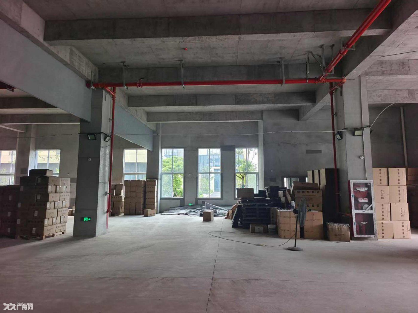六合开发区厂房出租，最低8块，配套齐全