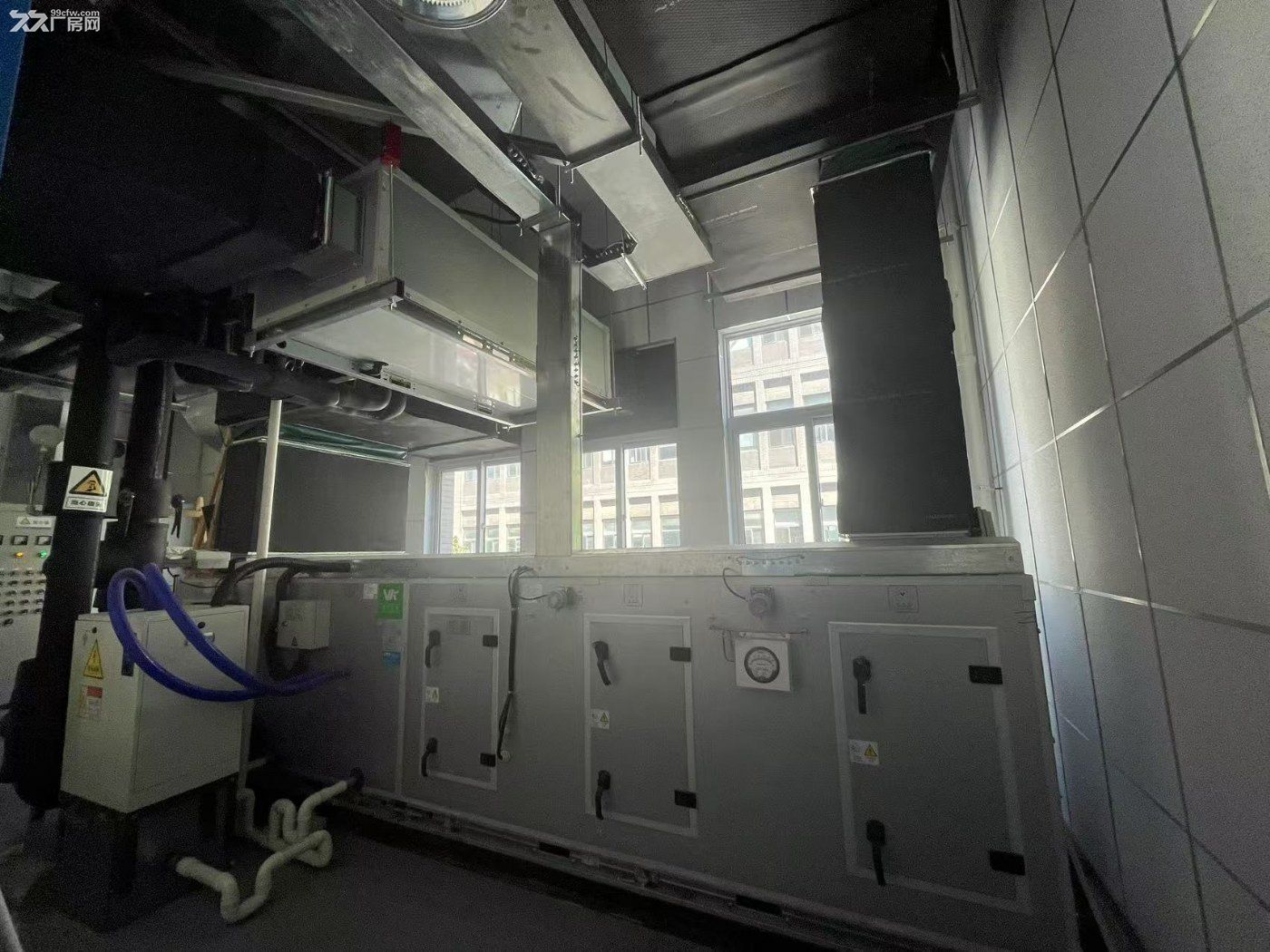 PCR实验室 医学检测 设备齐全 洁净间 精装修 拎包入住 基地 - 7