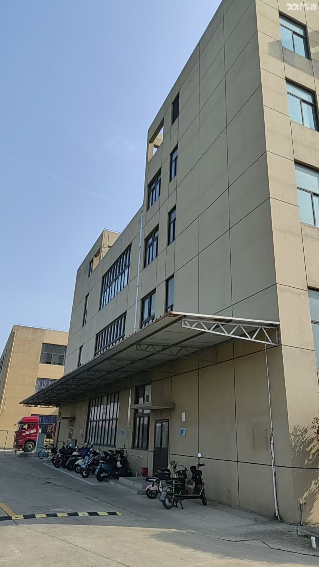 【松江车墩｜5400㎡整栋厂房出租｜原药厂配置｜可做总部】 - 3