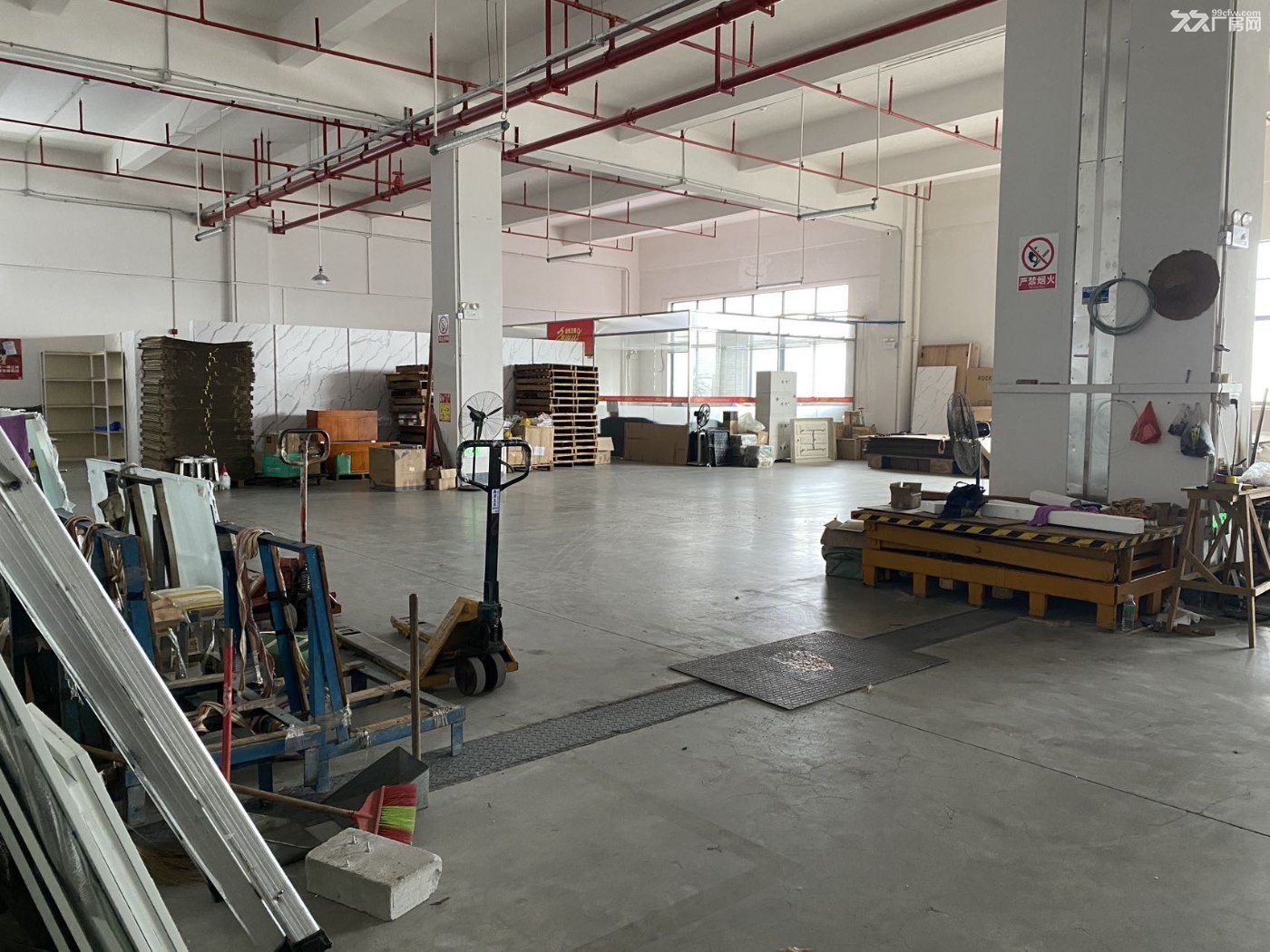 容桂标准工业厂房园区，随时看房，环境好，电梯方便 - 4
