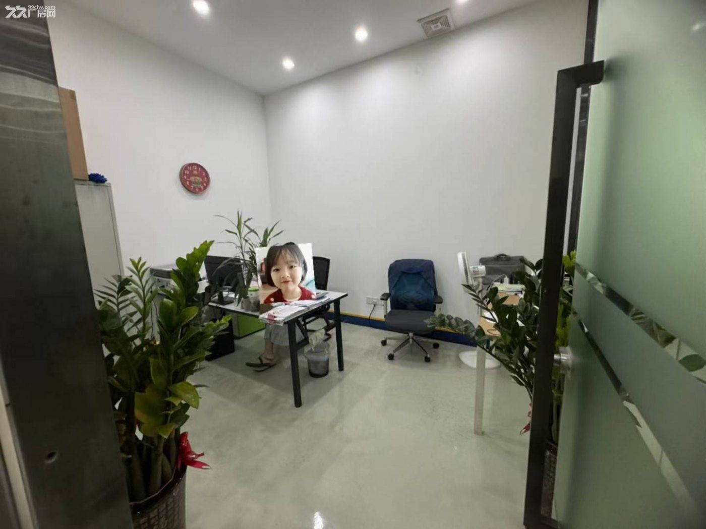 龙华清湖大型工业区一楼1000平厂房出租 - 4