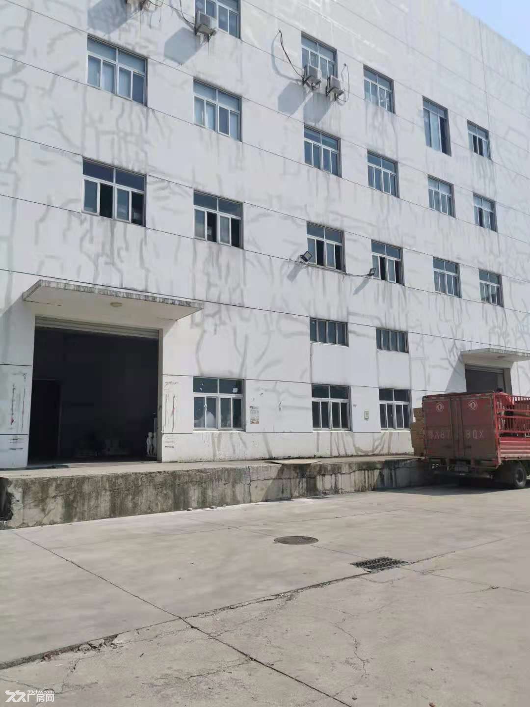 东风大道枫树产业园小面积厂房出租300m2.带办公室 - 4