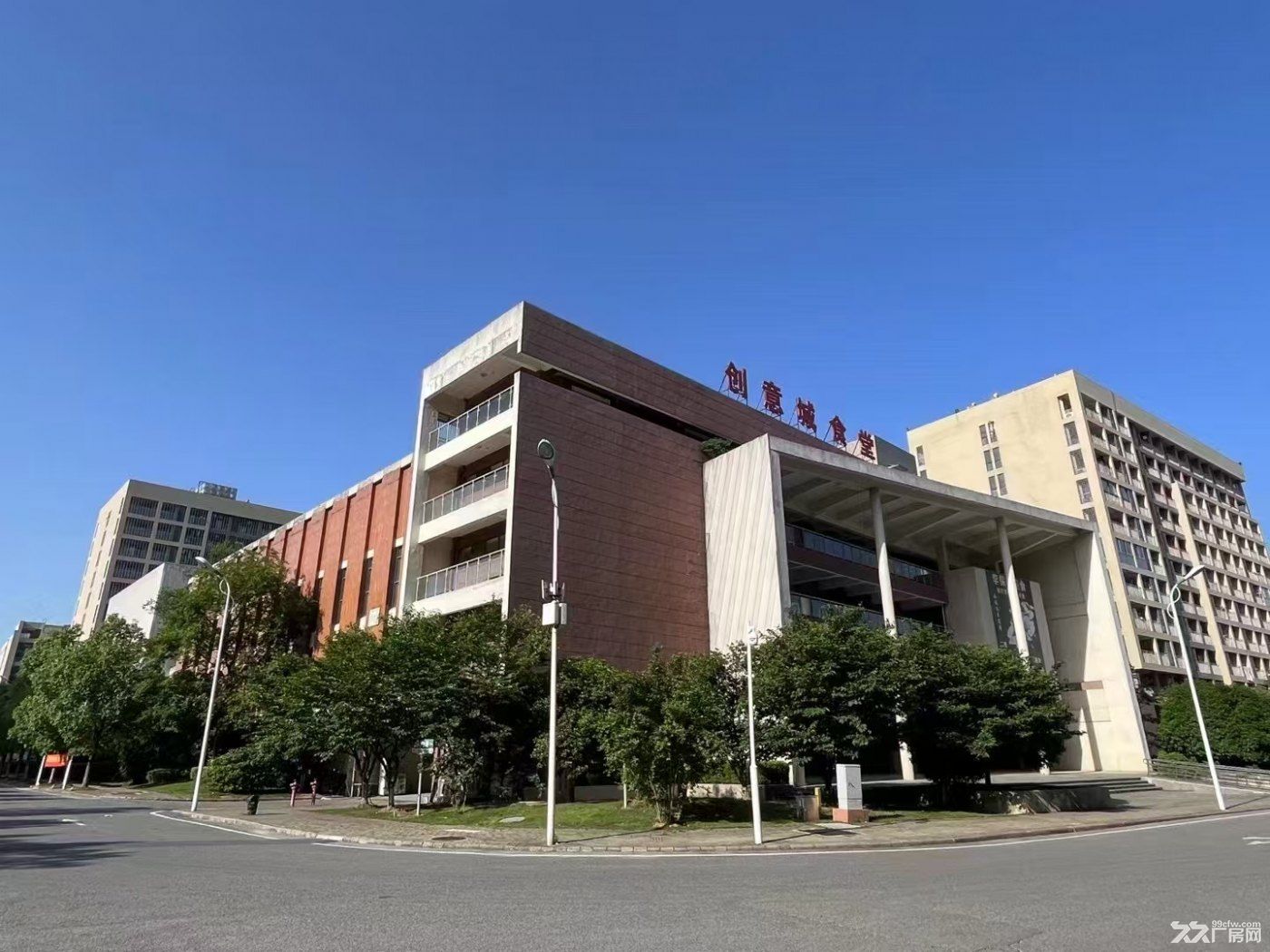 东湖高新创意城 光谷科创大走廊 独栋花园厂房租售 2000-10000平