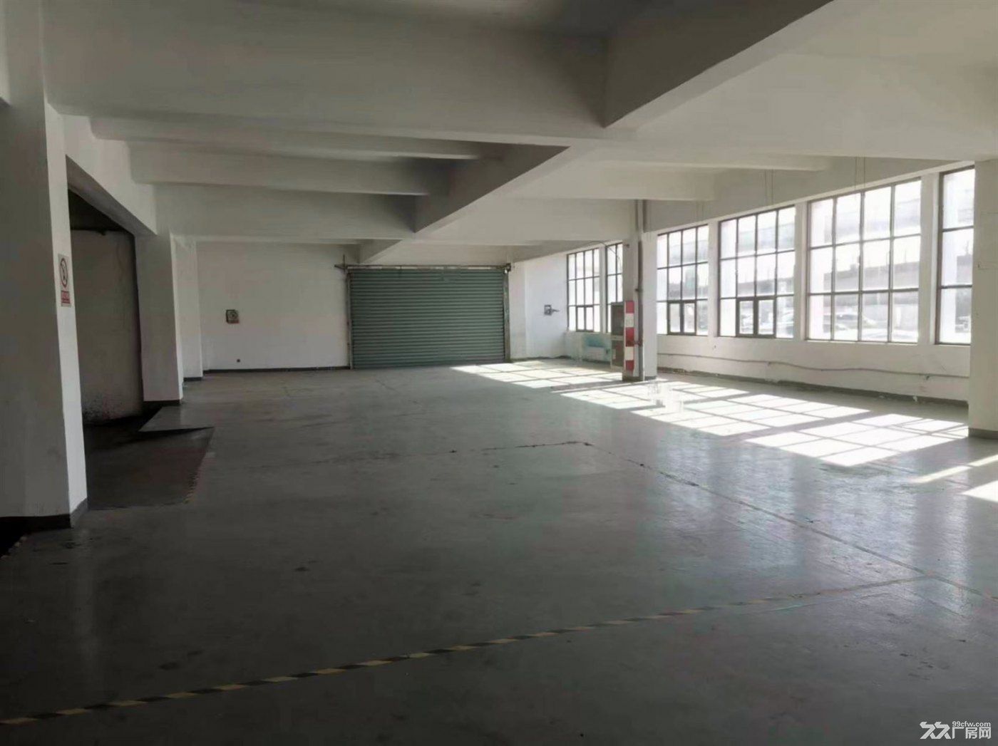 赵巷地铁附近 一楼510平 厂房 仓库招租 可分租 大车好进 - 3