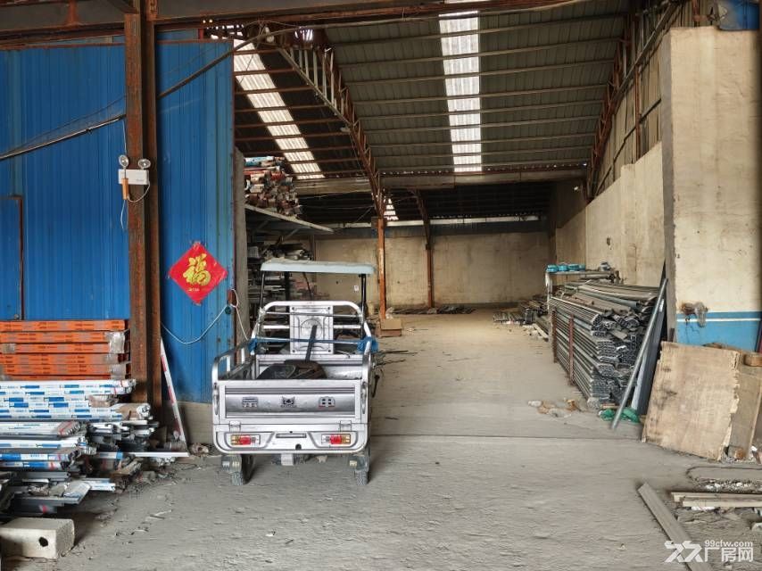厂房出租1300平方,交通便利可进大车 - 3