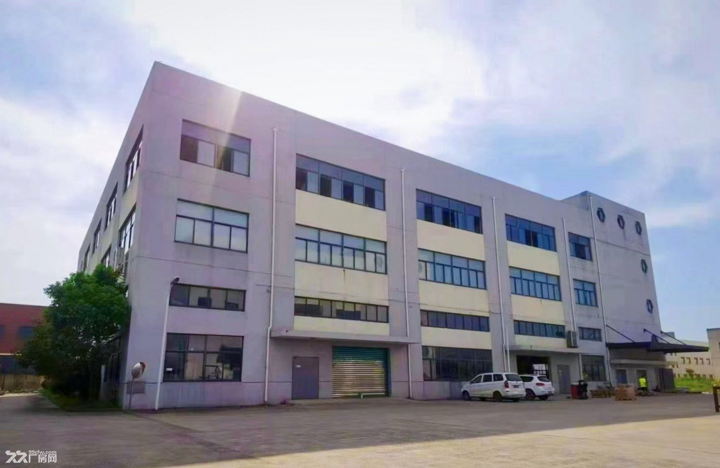 吴江二楼厂房2500㎡招租 | 环境整洁+宿舍食堂 | 班车直达