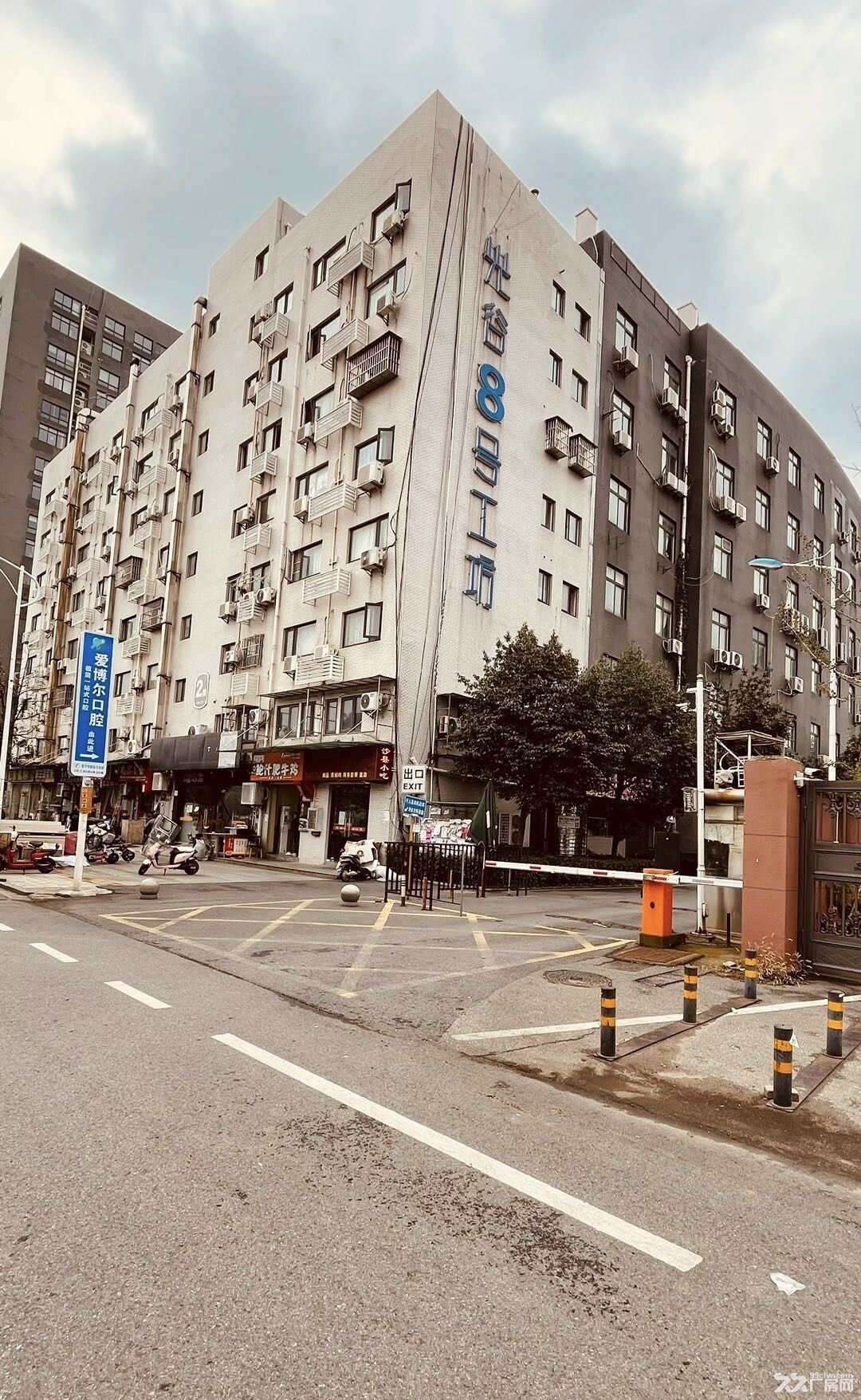 藏龙东街地铁口办公小厂房256平房东直租 - 7