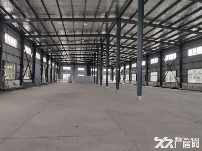 横店玖玖工业园钢构2500平,层高9米,交通便利,按需配套办公宿舍食堂