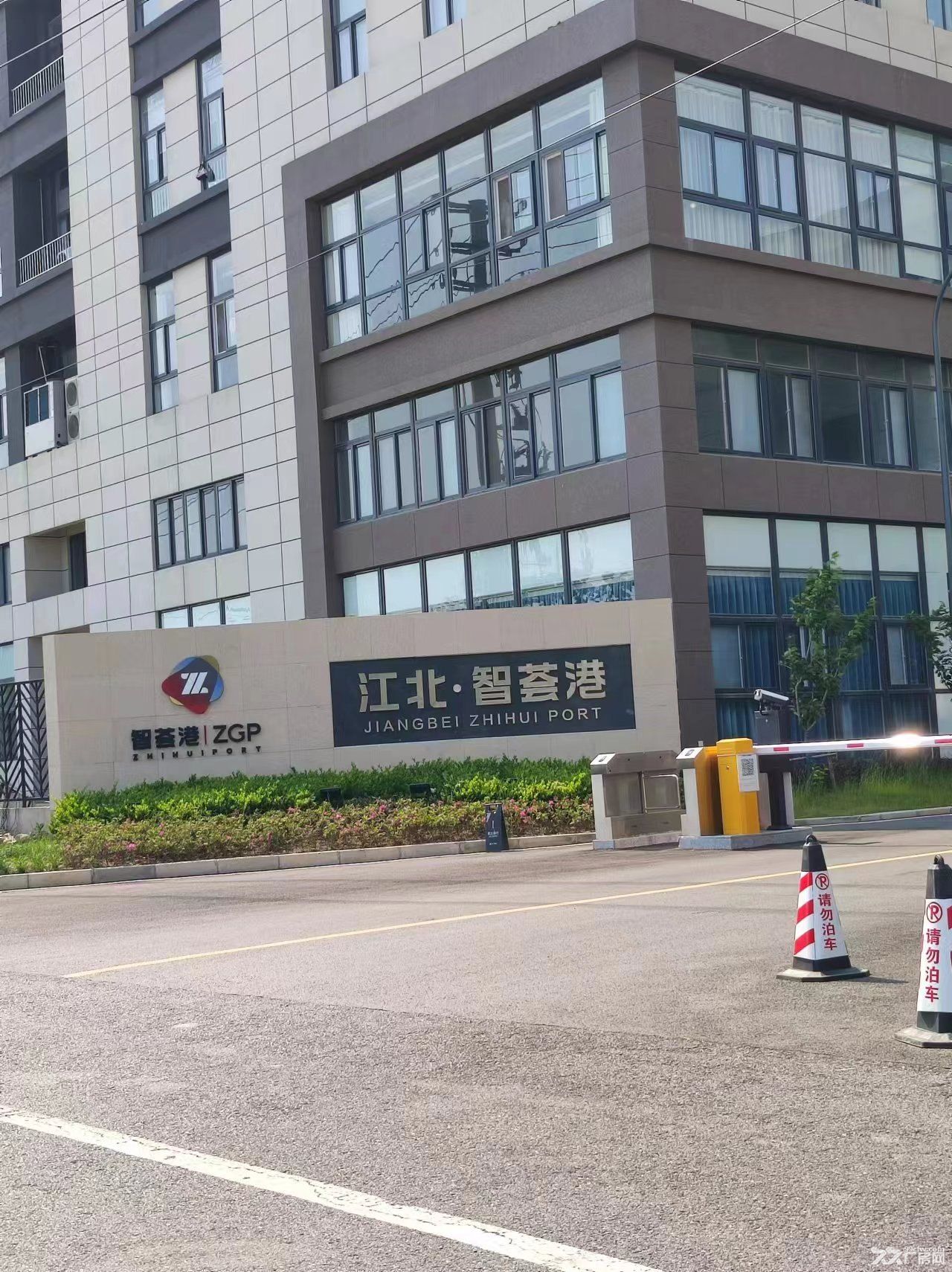 火车头，两层三层独栋厂房出售 - 2