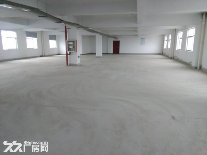 开发区楼上厂房出租，有货梯。 面积500--3000平方米， - 4