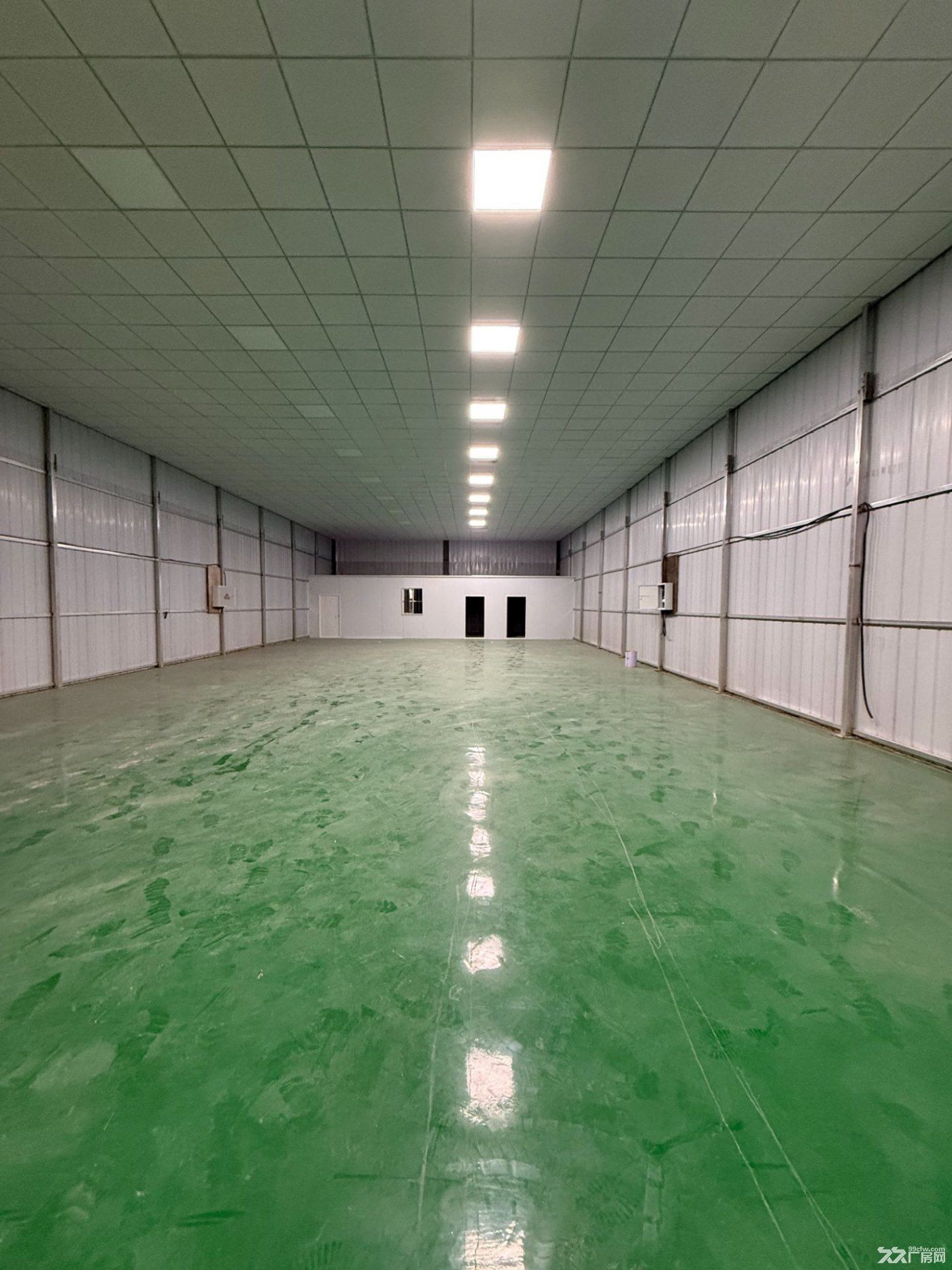 光谷一路一楼厂房实心地出租 - 6