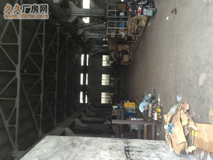 坊前558平10行车独门独户两个大门