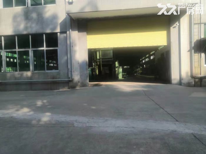 寮步华南城13米高重工业单一层厂房4100平出租 - 2