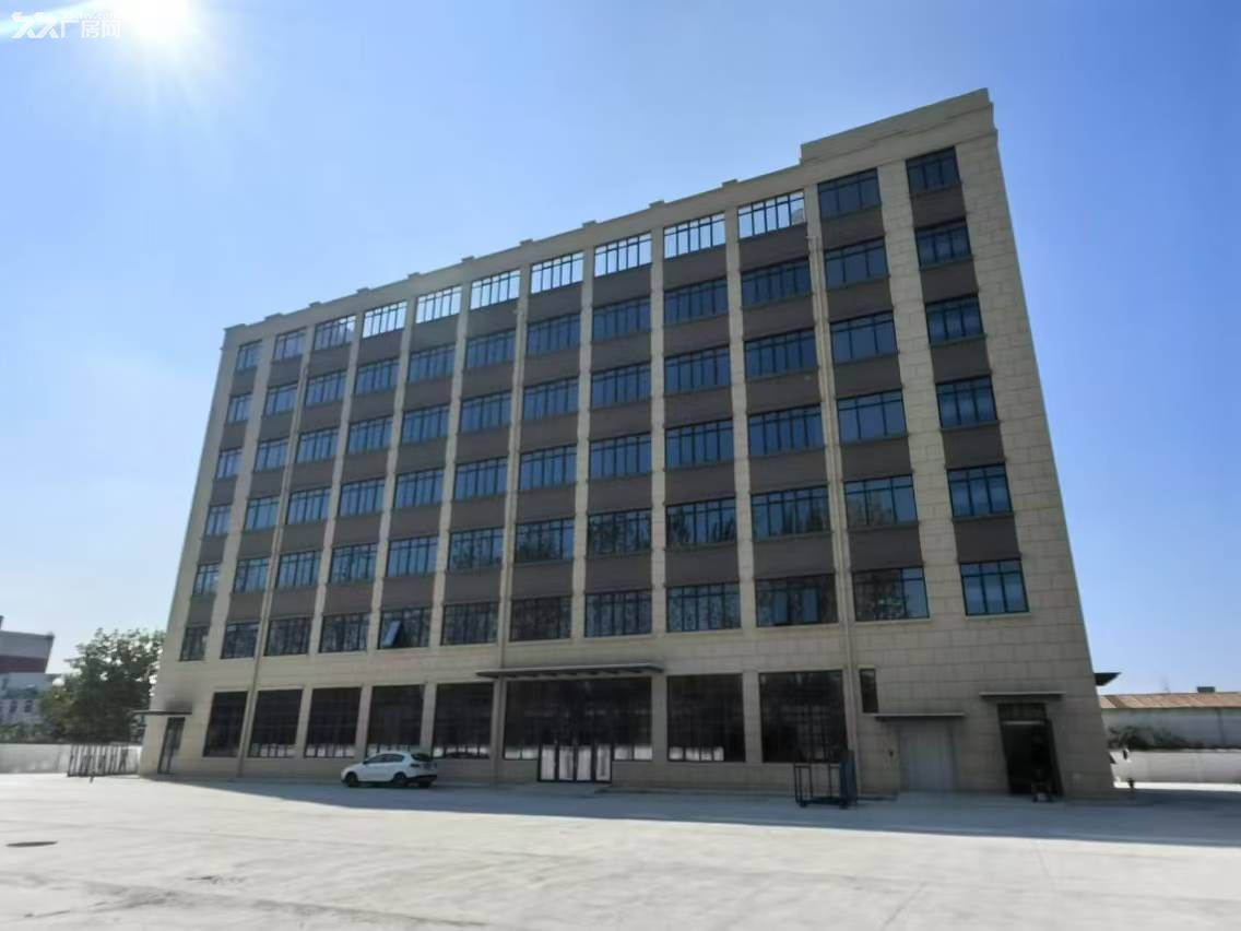 新站区标准厂房独门独院1050平可分租