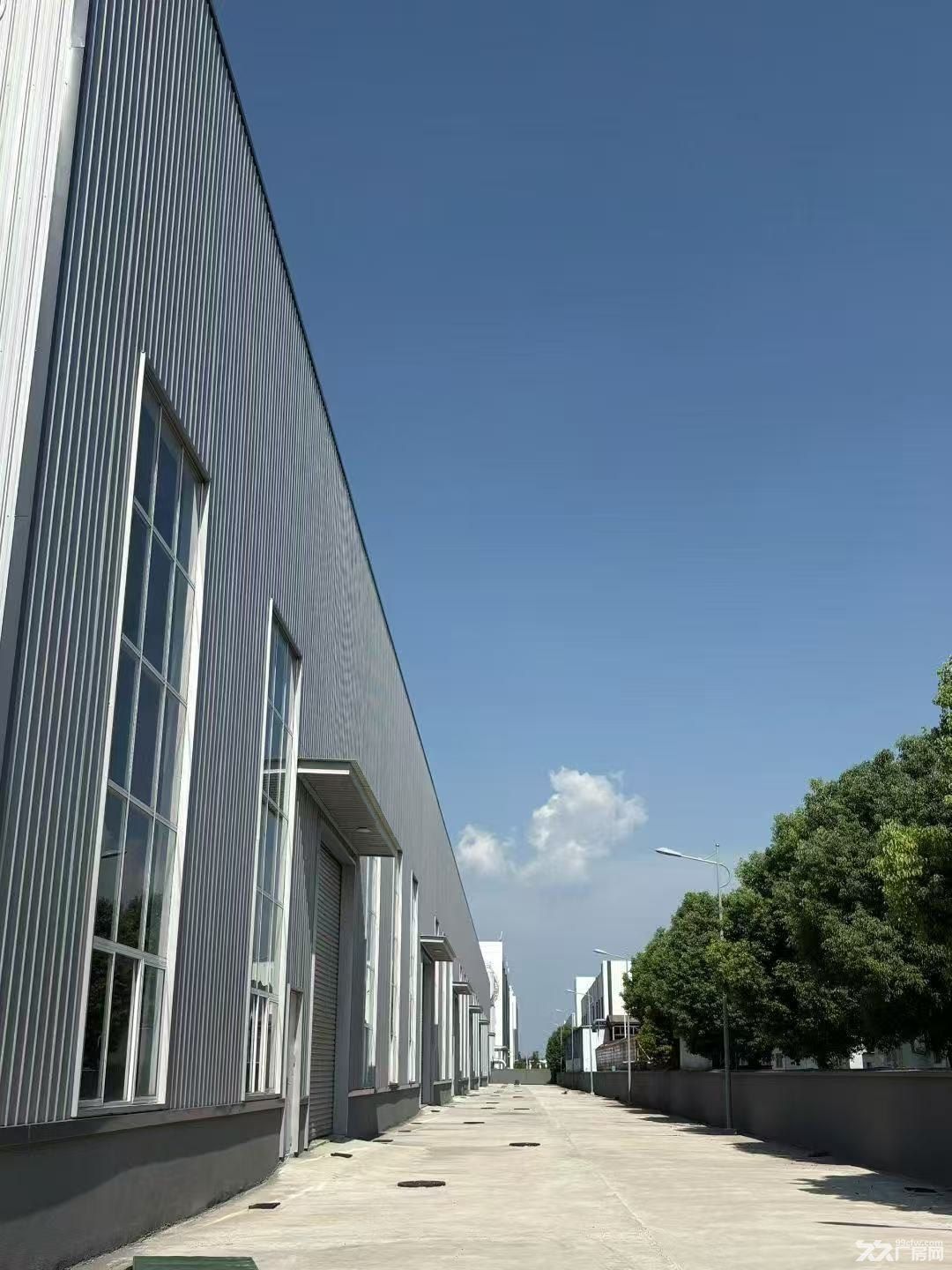 仪征经济开发区全新钢结构厂房出售