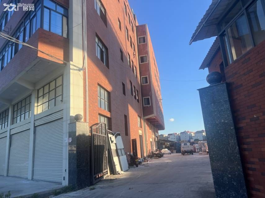 5层整栋面积1850㎡厂房,可办公,可加工,可仓储,电子厂