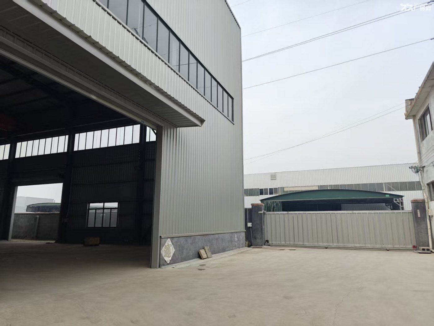 房东直租 1600平重工业厂房 10吨行车 水电齐全 大车好进
