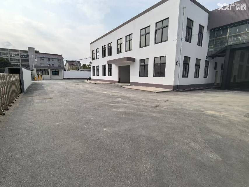 日推荐小面积的全新单层火车头项目对外出租 地址:梅陇双柏路 - 4