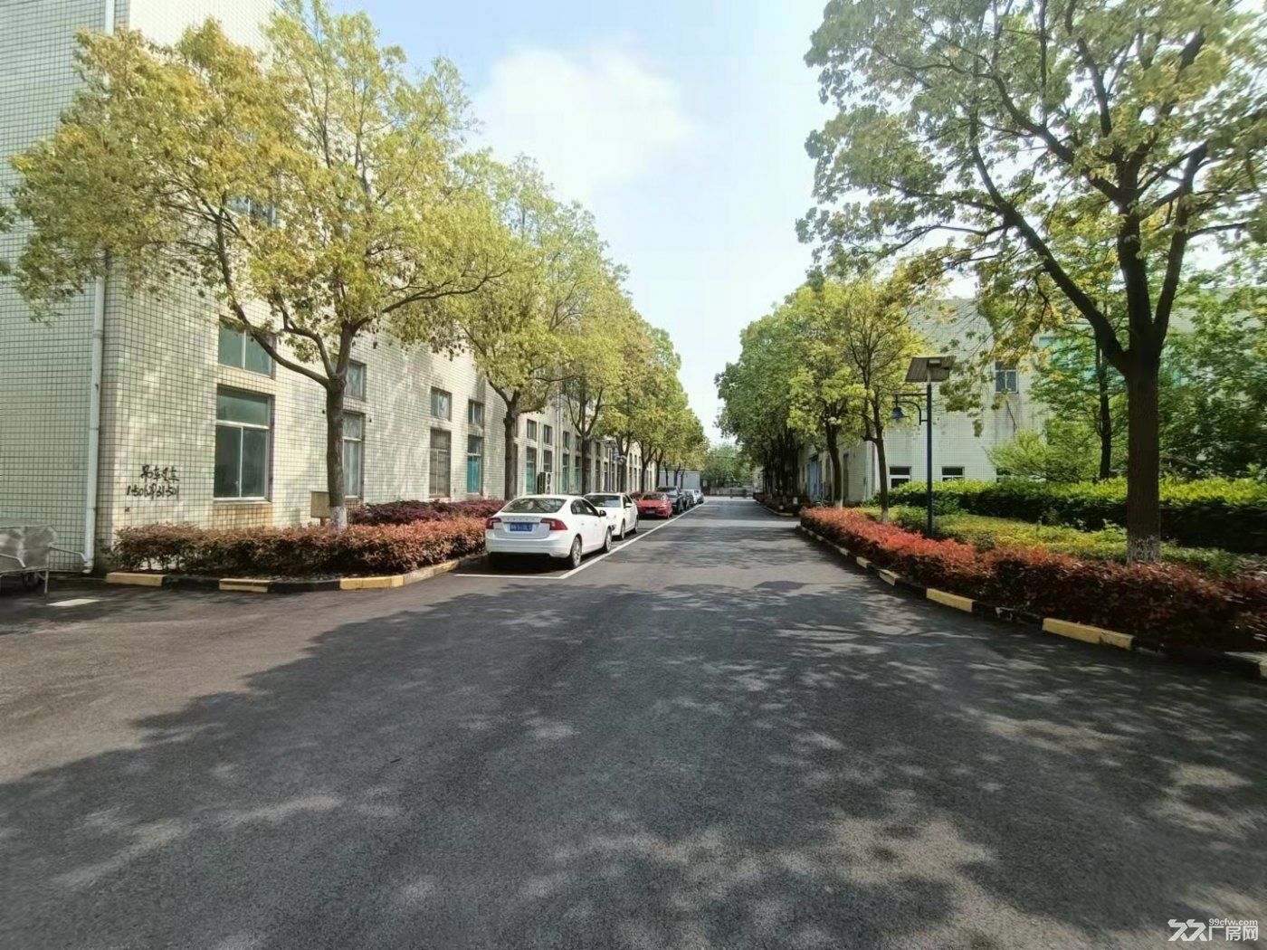 梅陇景联路一楼标准厂房仓库招租,400平800平1100平