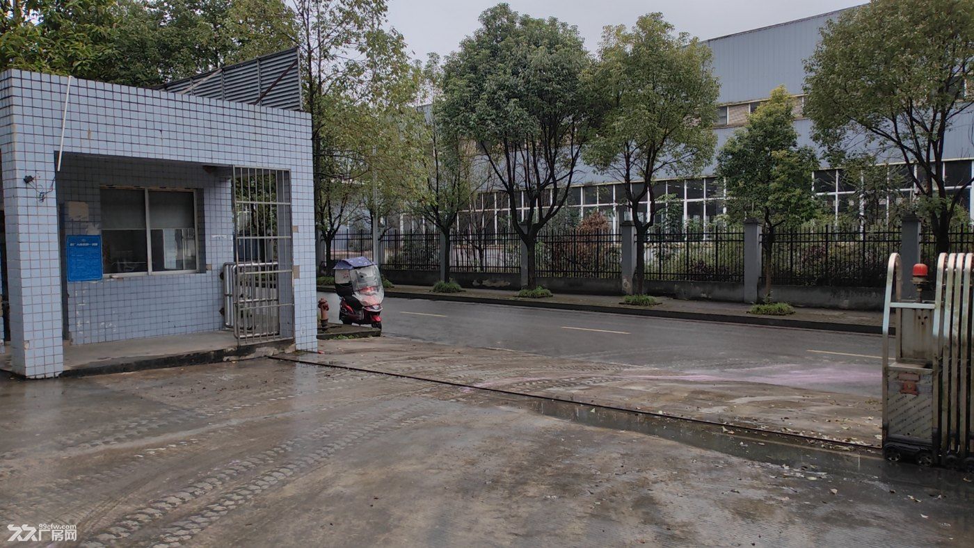 主城大学城附近铜梁区蒲吕工业园独门独院标准厂房出租带行车 - 4