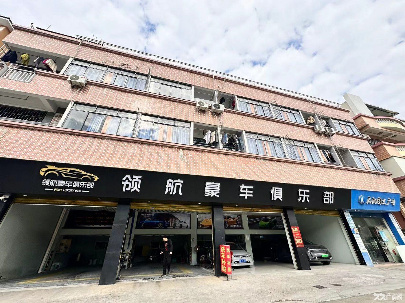 沙湾古镇临界旺铺价格低业主直租带大平台 - 2