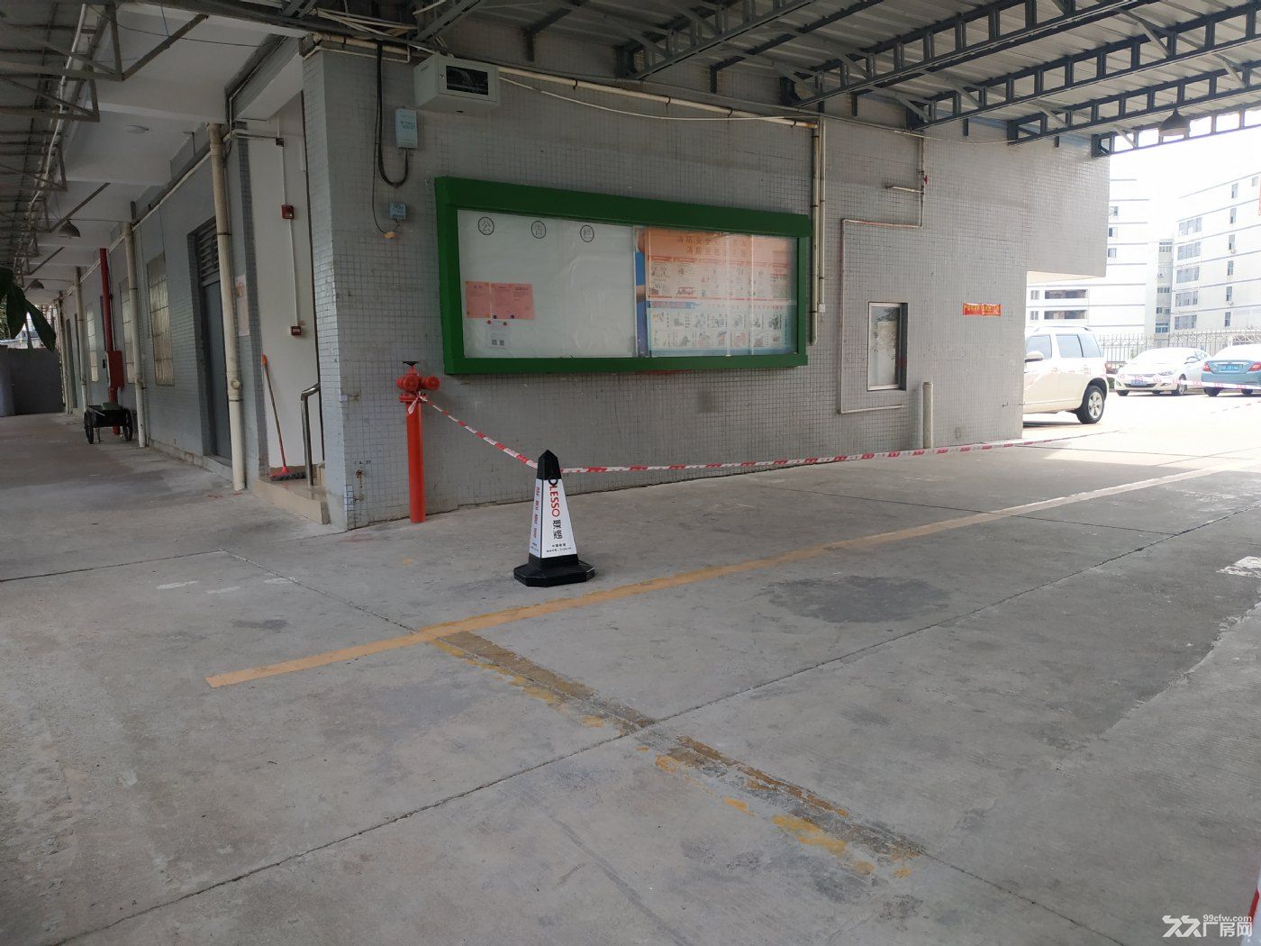 西丽南岗阳光工业区 港大地铁口 独院 一楼 1400平办公厂房仓库场地直租 - 7