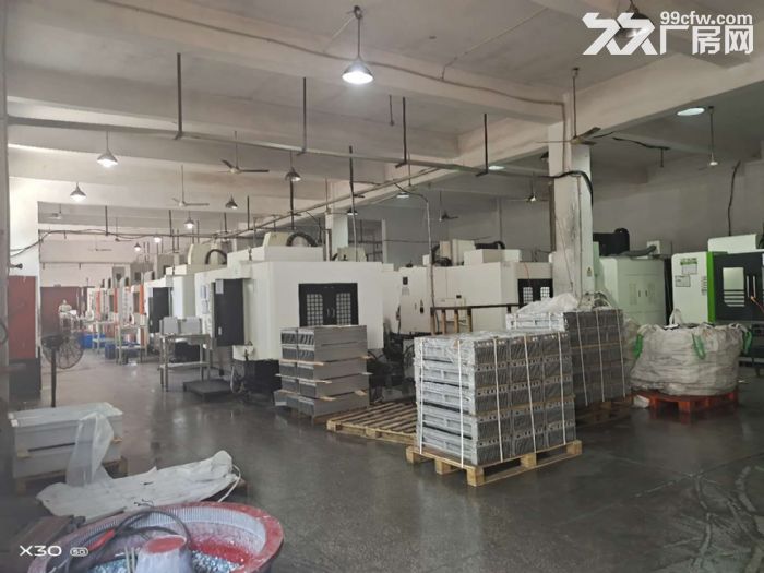 A唯亭1250平标准厂房 精装办公室 位置好
