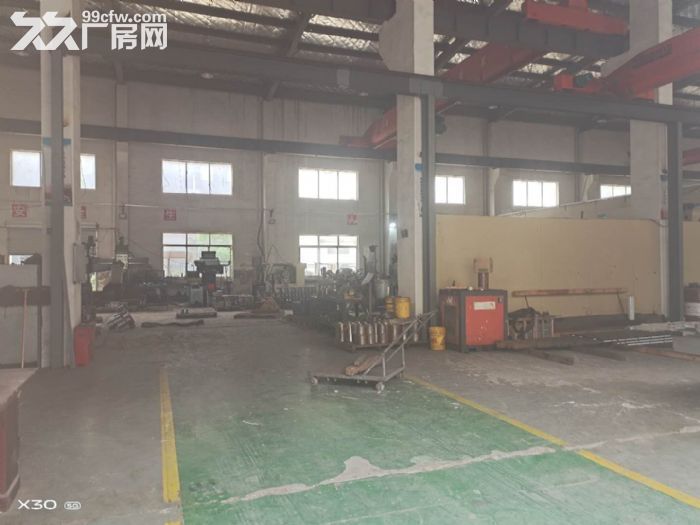 A胜浦一楼900平标准厂房 可架行车 精装办公室