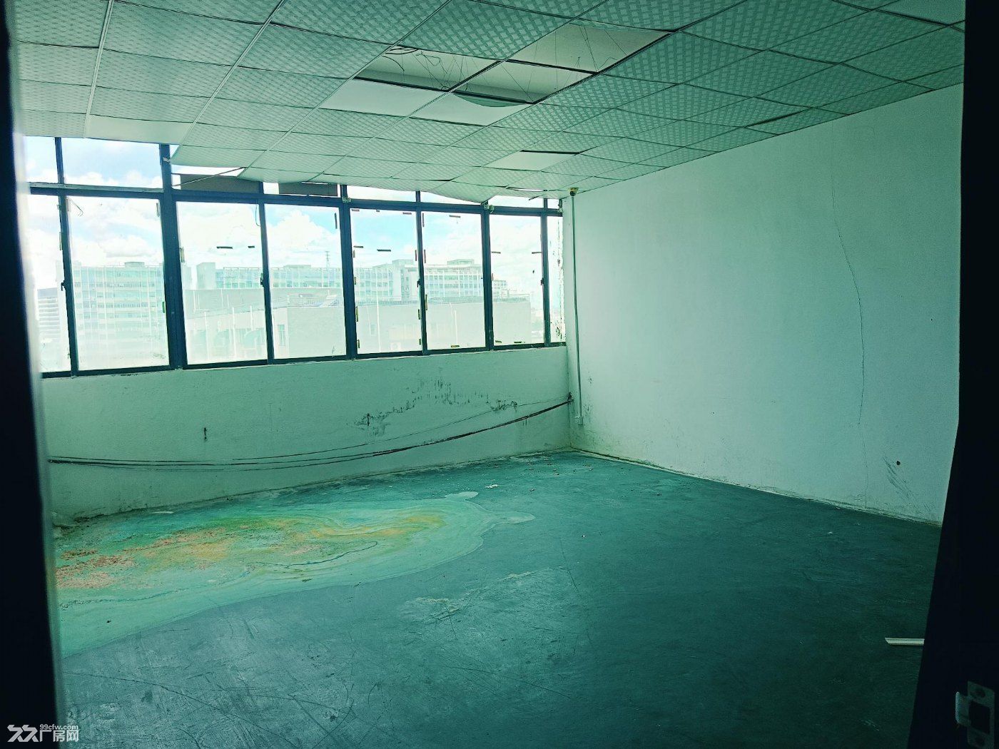 深圳石岩水田工业区一楼原房东厂房3200平厂房出租