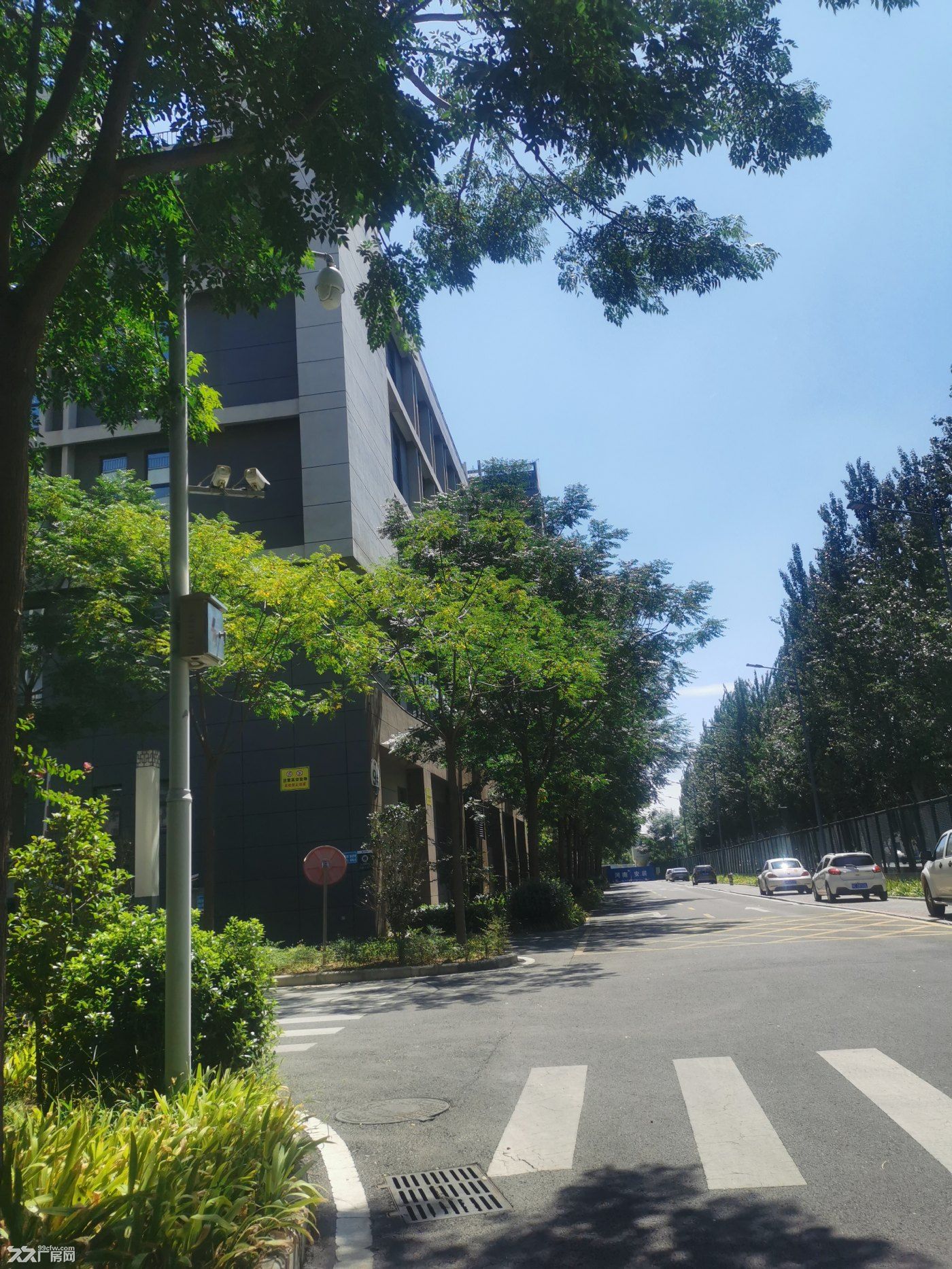 洛阳市 凌波桥西 厂房出租 面积6000可分割 可环评 有消防 - 2