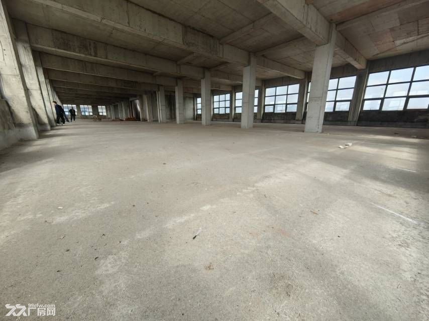 南昌市经开区枫林产业园新出2万平办公仓库厂房出租可分租 - 2